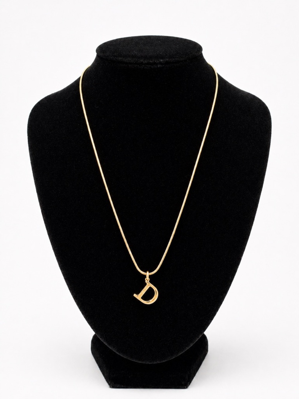 Christian Dior “D” Gold-Tone Necklace – 16”